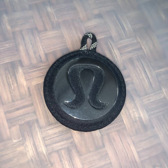Lululemon Logo Keychain / Bag Charm - Picture 8 of 9